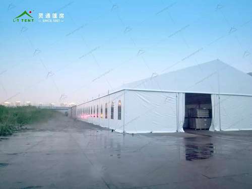 英国上市公司官网365篷房为企业搭建临时仓储篷房